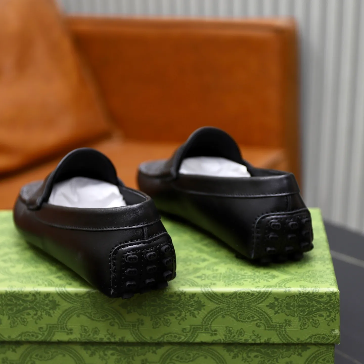 Ex-factory price: 460💰[GUCCI] Gucci ⚠️High-end men’s driving and pedal series ⚠️38-44 (customized for 45) ⚠️All original cowhide leather! Thick and soft! Made entirely of calfskin lining! Rubber sheet anti-slip beanie sole! Three-dimensional package technology! Fashionable and classic! Handicrafts! Original high quality! Feel free to compare!